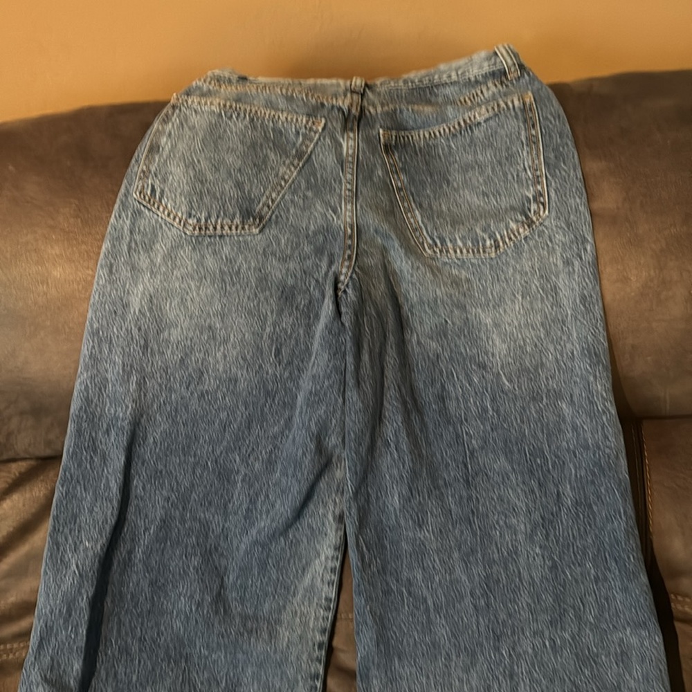 Universal Thread Size 00 Jeans - image 4